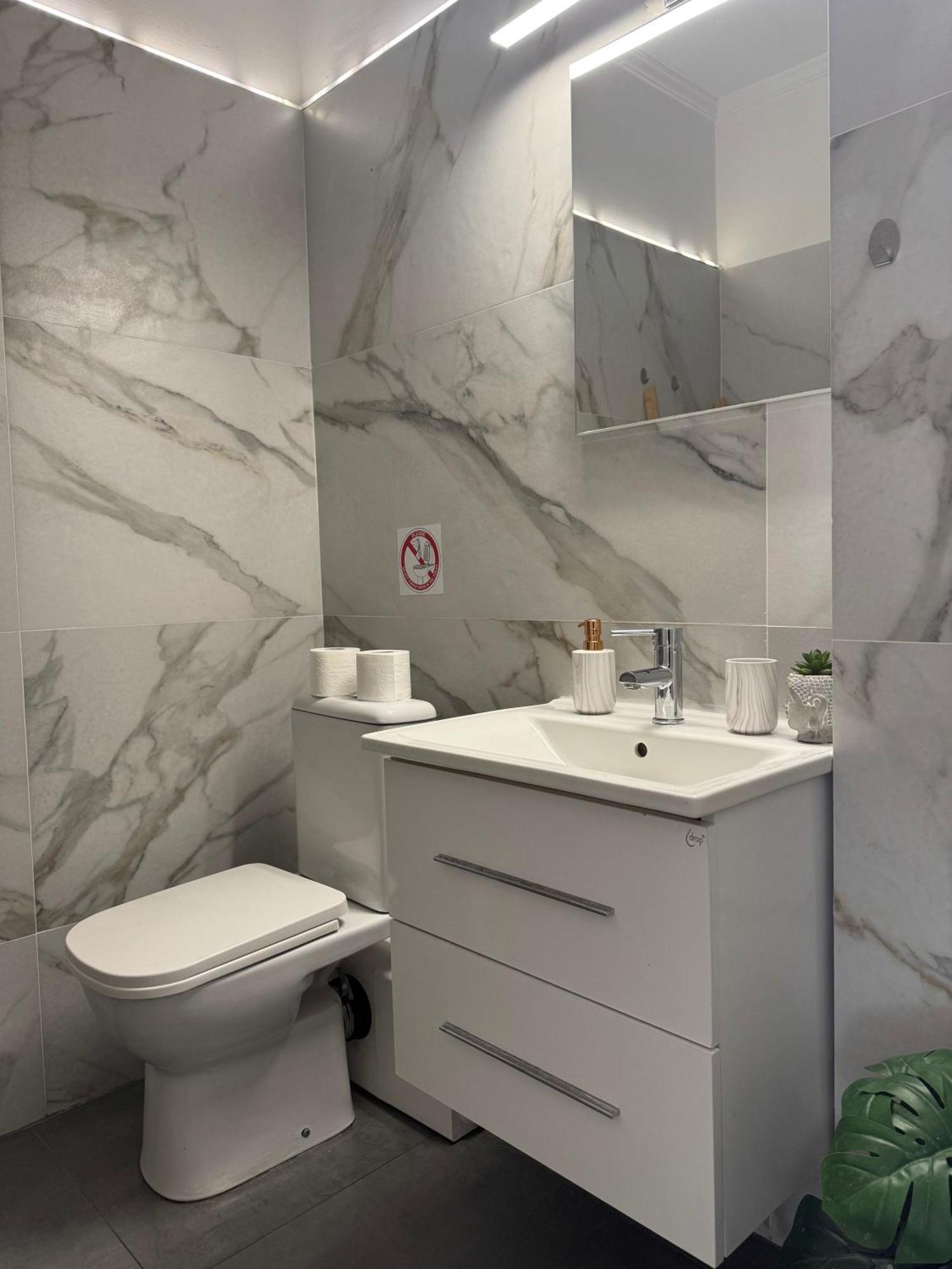 Afrodite Central Apartment By Vpn Atény Exteriér fotografie